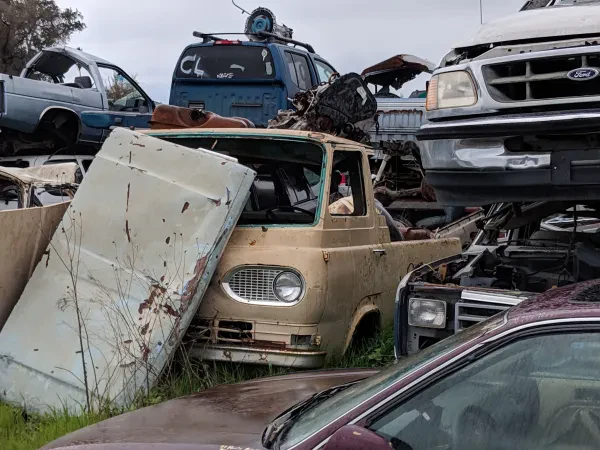 Valley Auto Wreckers Inc - photo 3