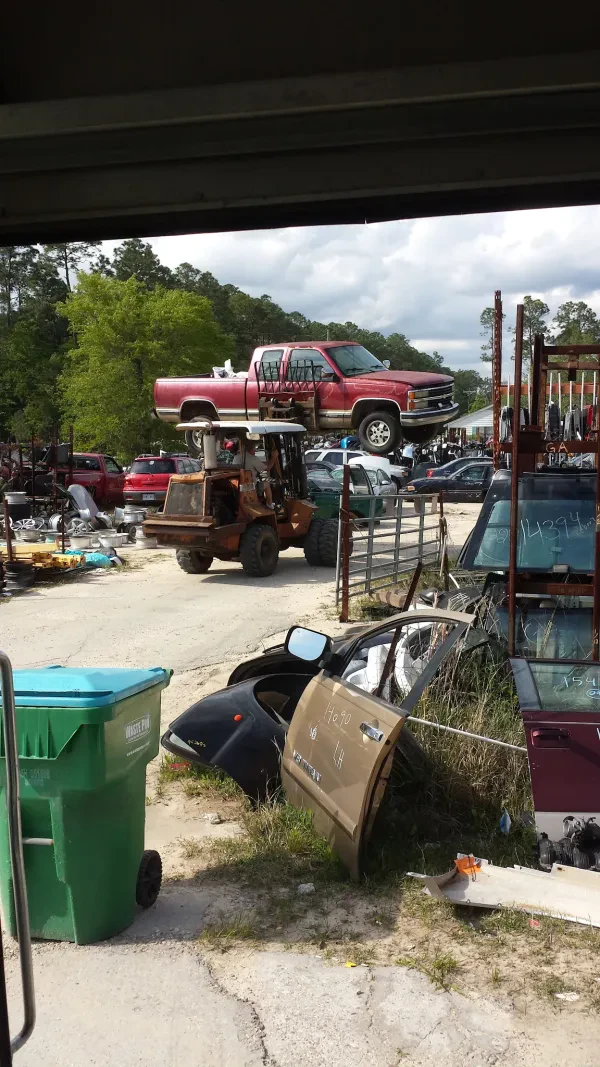 Robert Hall's Auto Salvage - photo 2