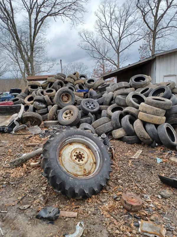 Clark's salvage"" YOU PULL" yard - photo 4