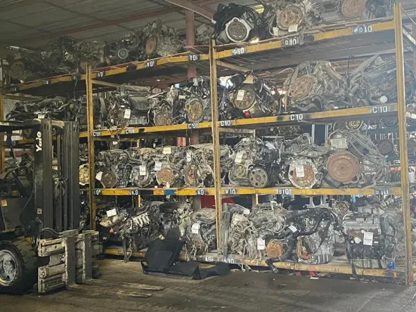 Rastro MR Used Auto Parts - photo 2