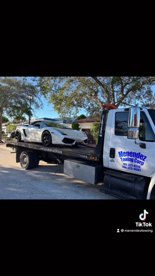 Menendez Towing Corp - photo 2