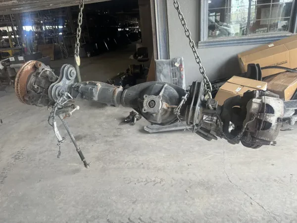 R & R Auto Parts - photo 2