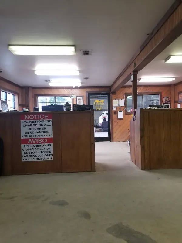 R & R Auto Parts - photo 4