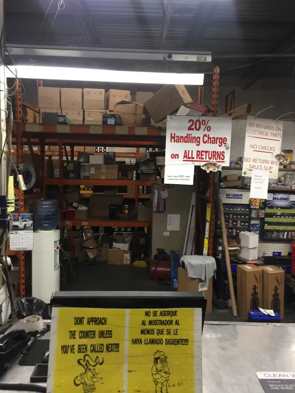 Auto Parts Warehouse Outlet - photo 3