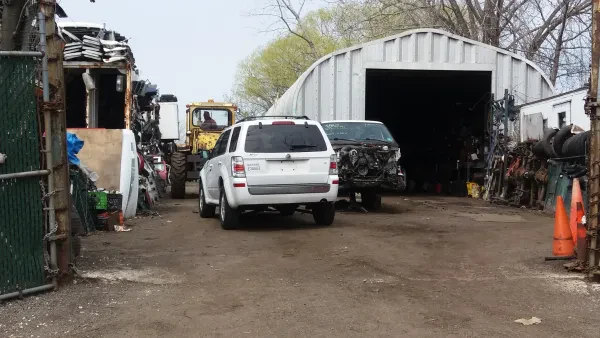 Bill's Auto Parts - photo 2