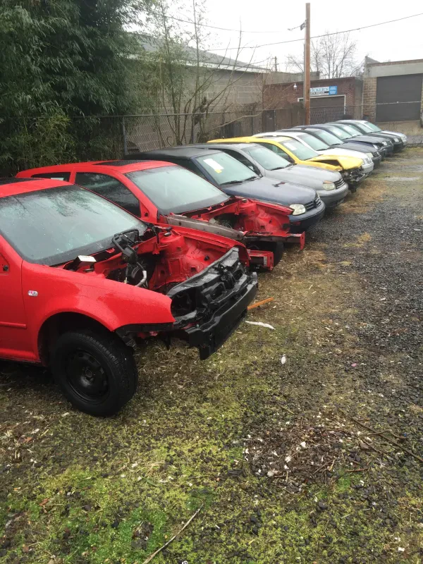 Volky Auto Dismantlers - photo 4