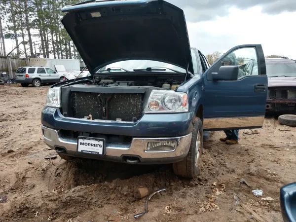 Auto, Truck & Van Salvage - photo 3