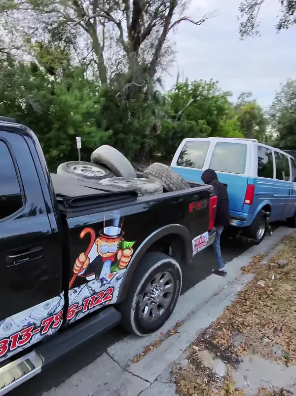 TAMPA JUNK CAR KINGS - photo 2
