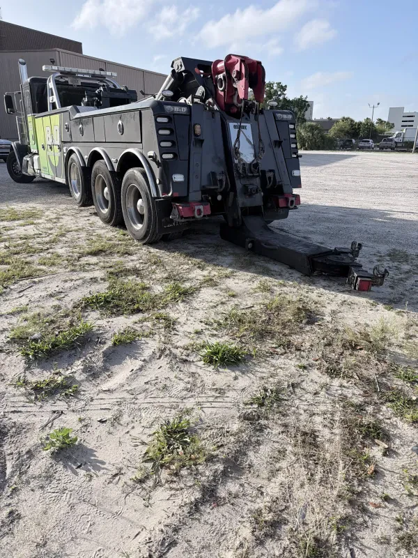 B&D Towing & Recovery - photo 2
