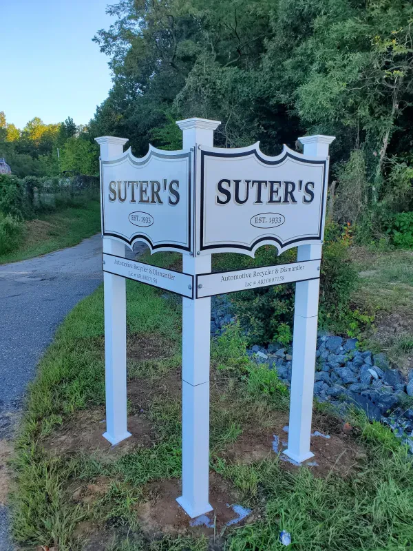 Suter's - photo 2