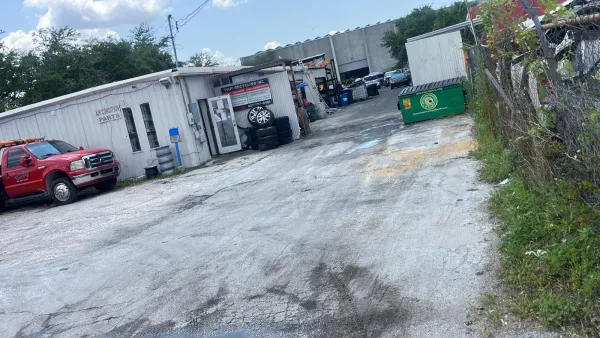 Papi's Auto Recycling - photo 2