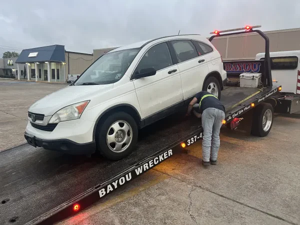 Bayou Wrecker & Towing - photo 4