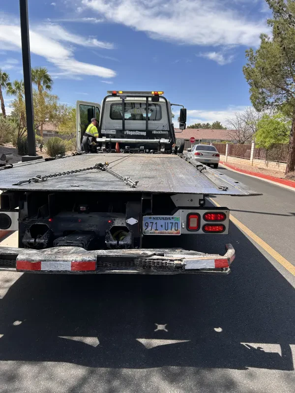 Silver State Towing - photo 3