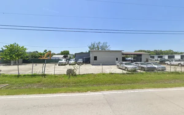 M & M Salvage & Used Auto Part - photo 3