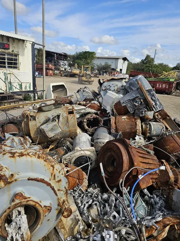 Mome Metals Recycling - photo 4