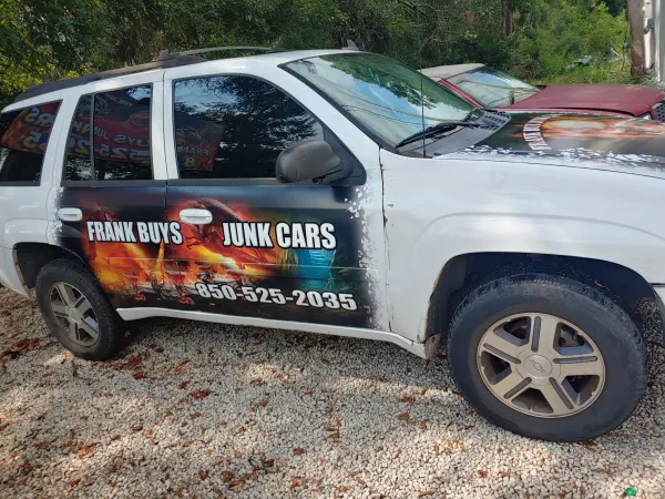 Frank Buys Junk Cars - photo 3