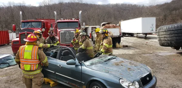 Bob's Auto & Salvage - photo 2