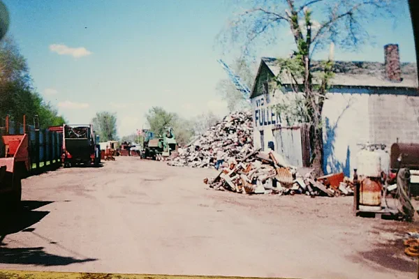 Vic Fuller Salvage & Wrecking - photo 3