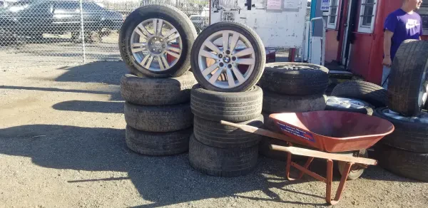 Circus Auto Parts Inc - photo 3