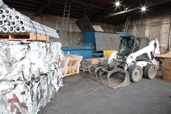 J & B Scrap Metals Inc - photo 3