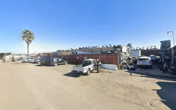 Center point auto wrecking / pick1part - photo 2