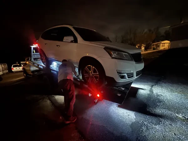 Boswell Towing and cash for all unwanted vehicles - photo 4