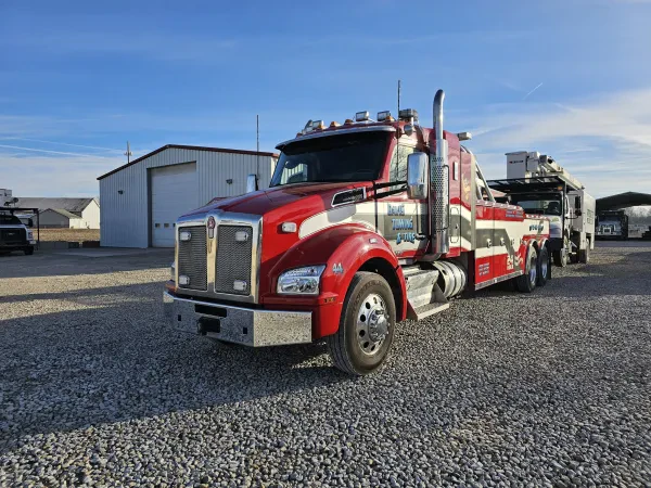 Davis Towing & Recovery - photo 3