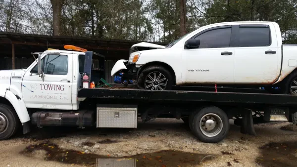 A & B Towing - photo 2
