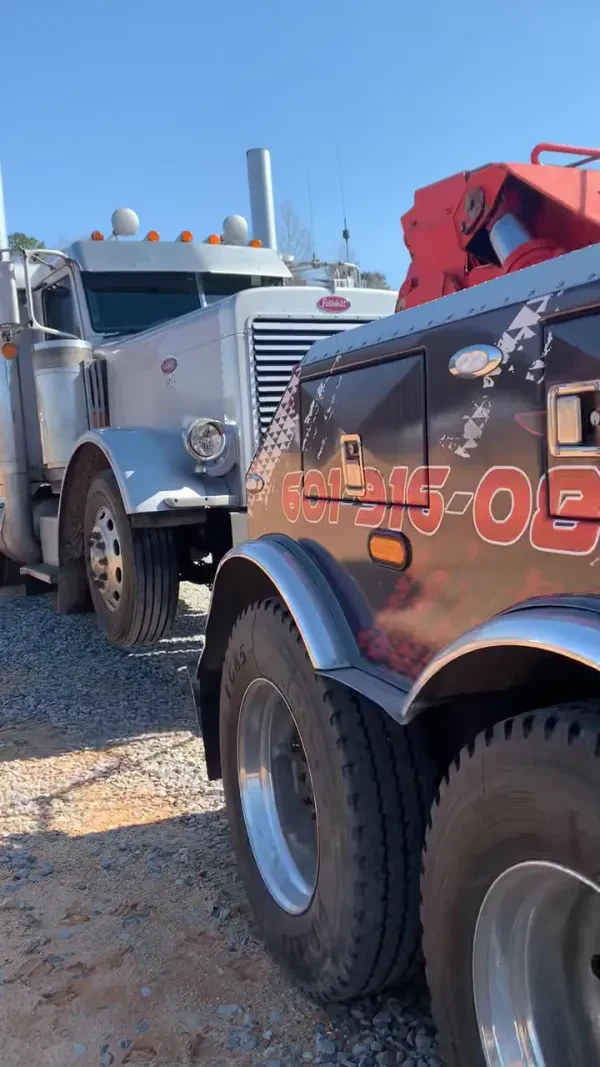 HX4 Towing and Recovery - photo 2