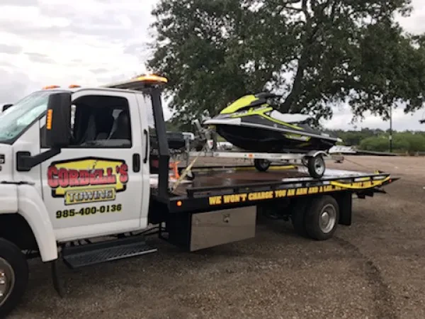 Cordell's Towing, LLC - photo 4