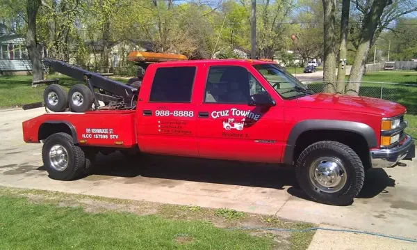 Cruz 24HR Towing - photo 2