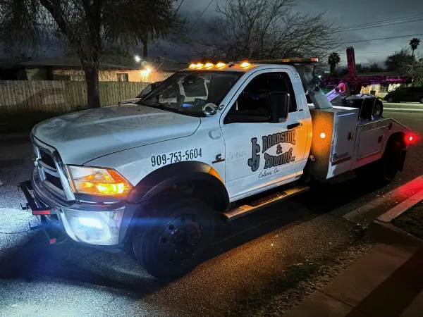 Js Roadside & Towing - photo 4