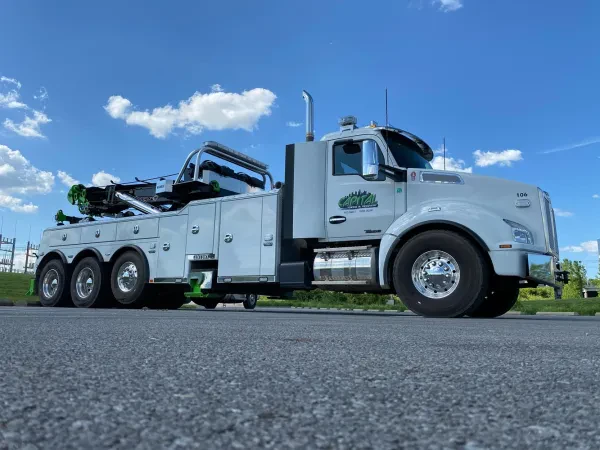 Capital Towing & Recovery - photo 3