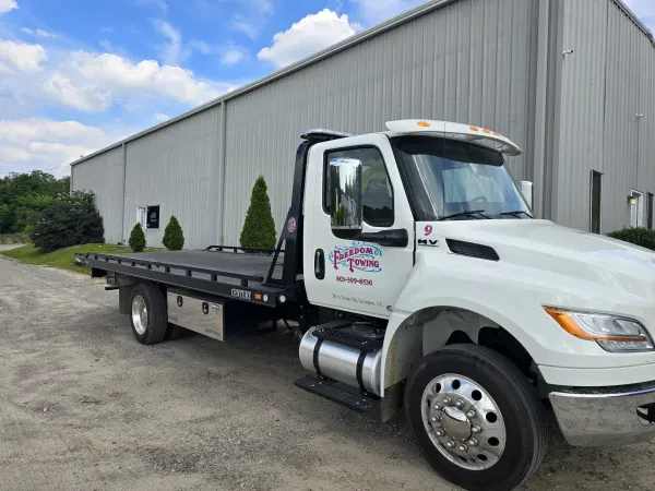 Freedom Towing & Recovery - photo 2
