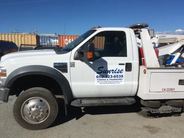 SUNRISE TOWING & STORAGE - photo 2