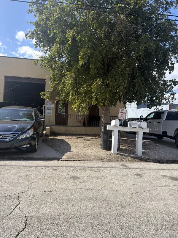 City Towing LLC/Big City Towing - photo 2
