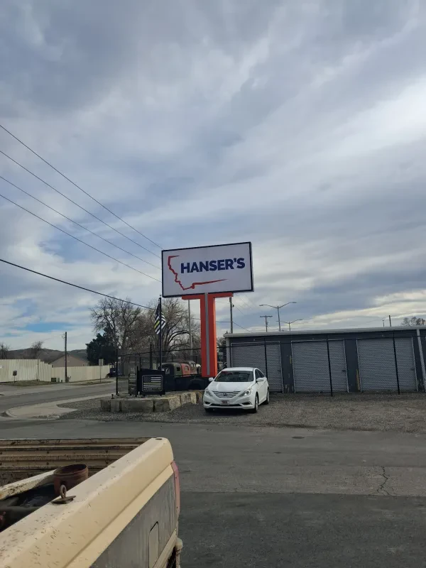 Hanser's Salvage and Used Parts - photo 2