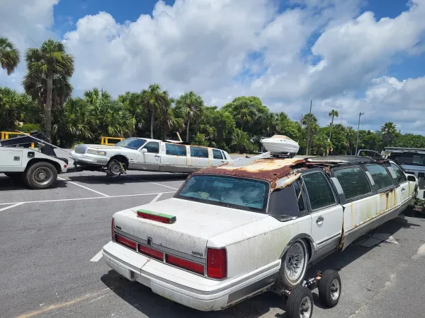 C & S Towing - photo 4
