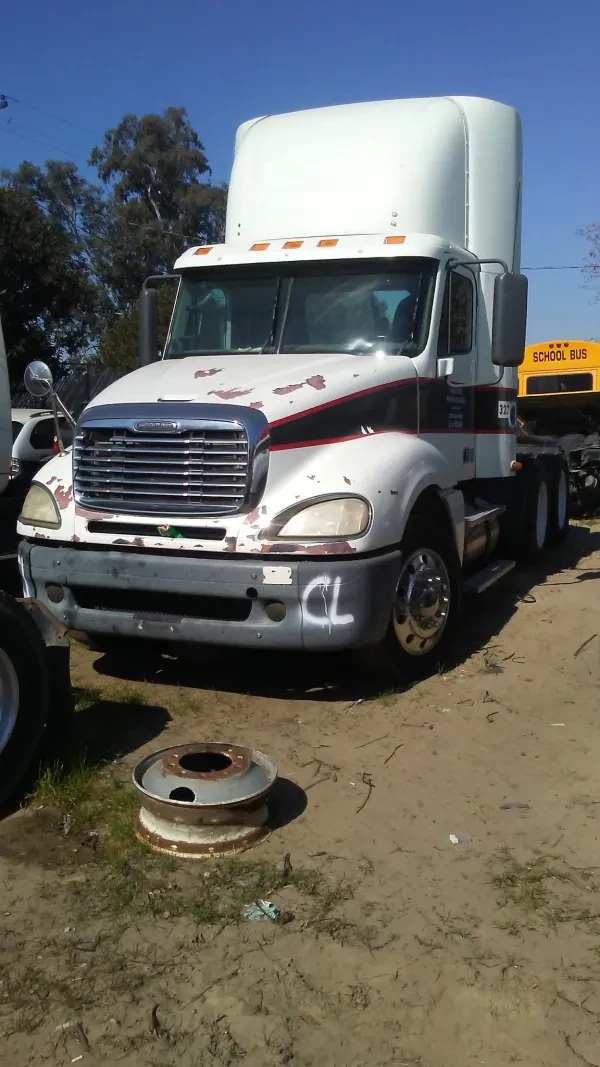 Valley Auto Wreckers - photo 2