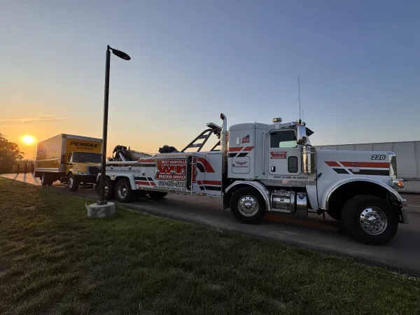 West Nashville Wrecker Service - photo 2