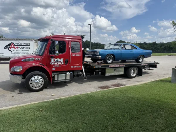 D & M Towing - photo 4
