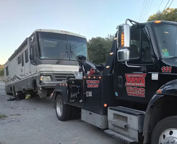 West Nashville Wrecker Service - photo 3
