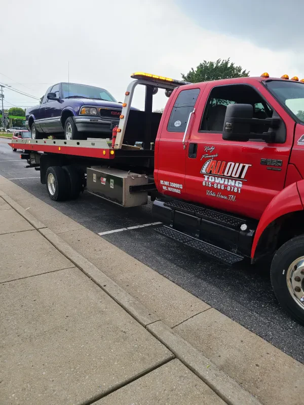 Nicky Formosa All Out Towing LLC - photo 3