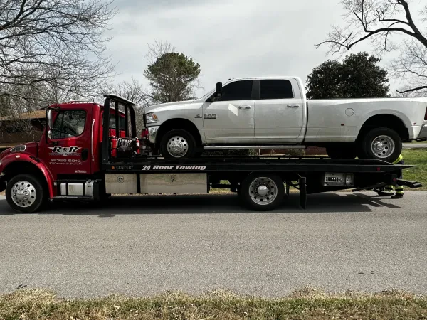 R & R Towing & Recovery - photo 3