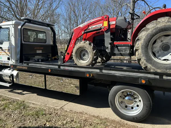 Mike's Towing & Recovery - photo 4