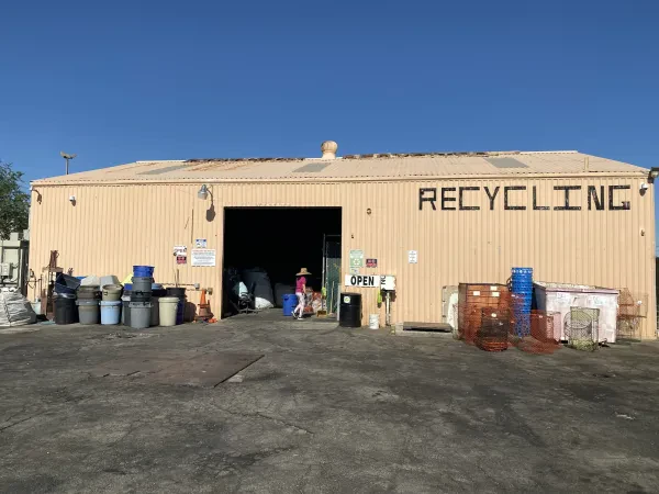 Division Recycle Center - photo 2