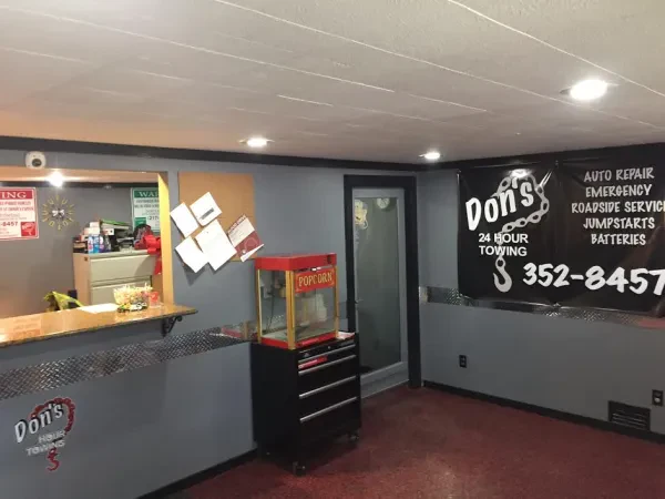 Don's 24 Hour Towing - photo 3