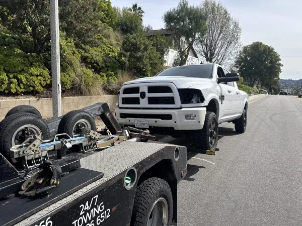 24/7 Towing - photo 3