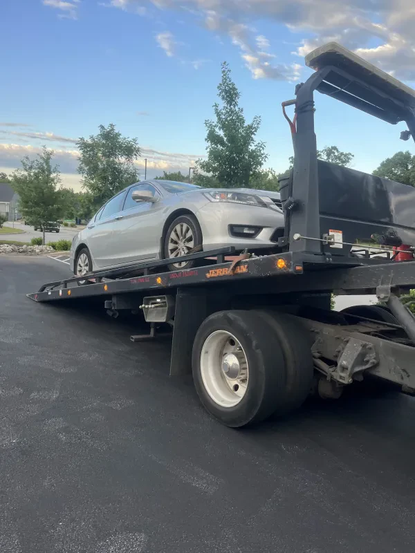 Tow Time Towing Service - photo 3