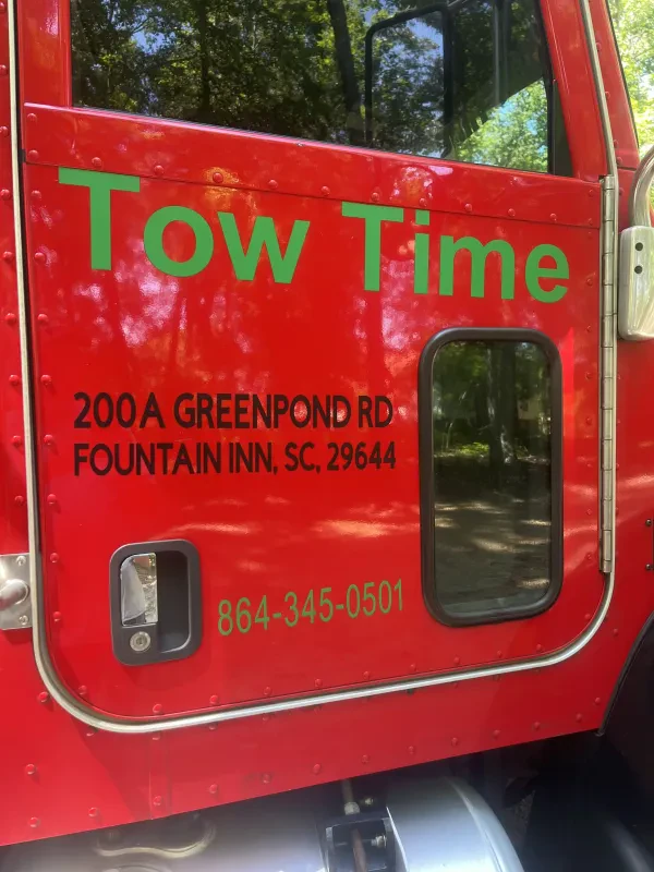 Tow Time Towing Service - photo 3